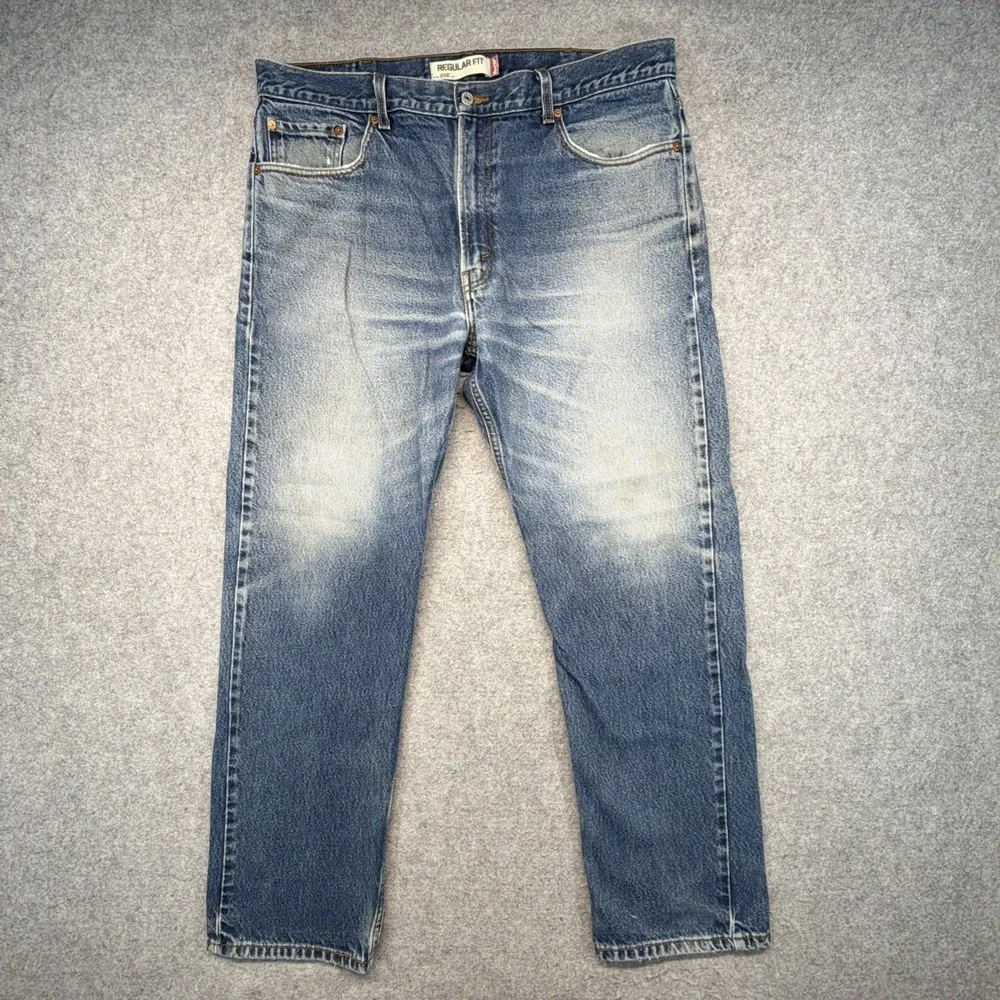 Vintage Levis 505 Straight Fit Jeans Mens 40x32 Light Wash Denim Y2K